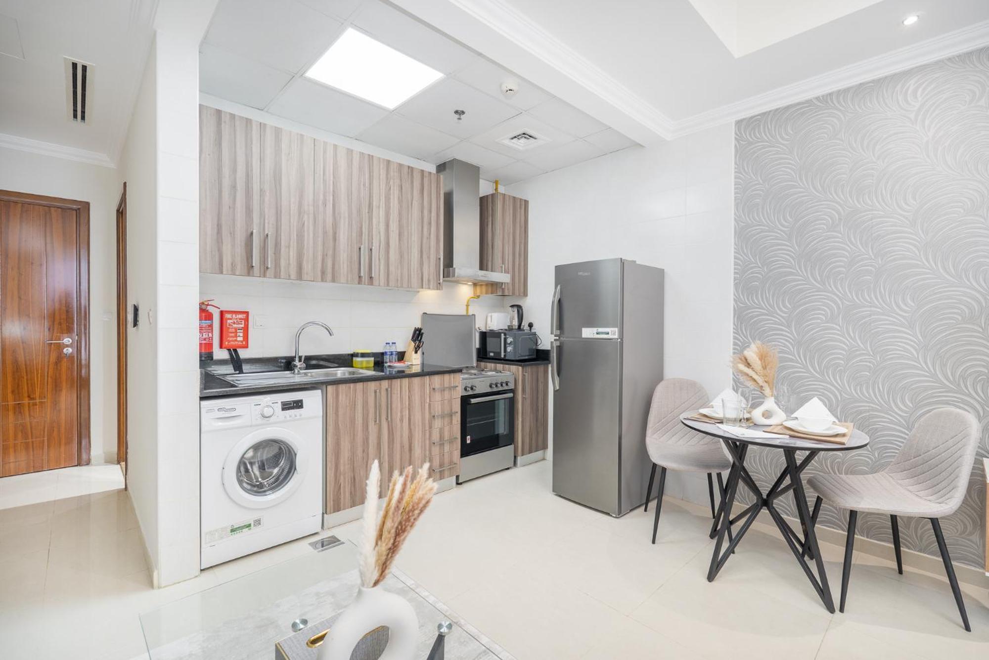 Heaven Crest Vacation Homes Downtown - Studio And 1 Bedroom Suites 2 Minute Walk To Dubai Mall And Burj Khalifa Экстерьер фото